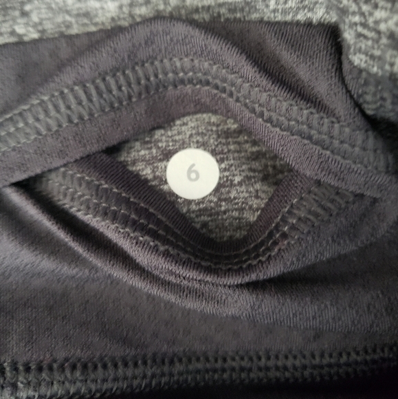 Lululemon Astro Capri Waisted Yoga Goove - Picture 7 of 9